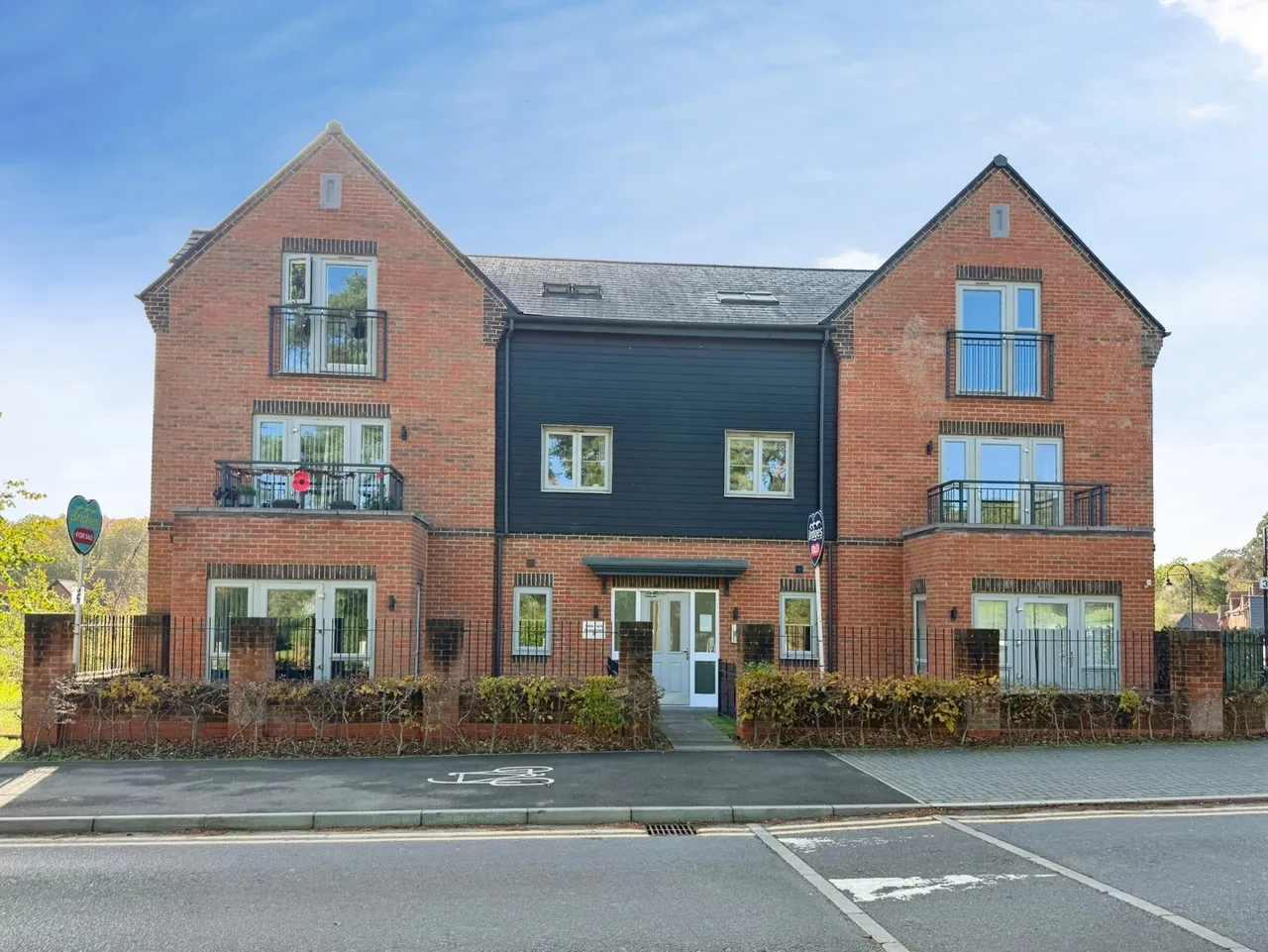 Brunswick Road, Deepcut, GU16, photo 13