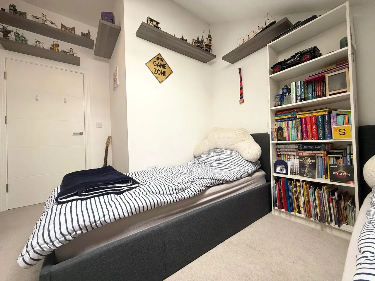 Brunswick Road, Deepcut, Camberley, Surrey, GU16 6FE, photo 17