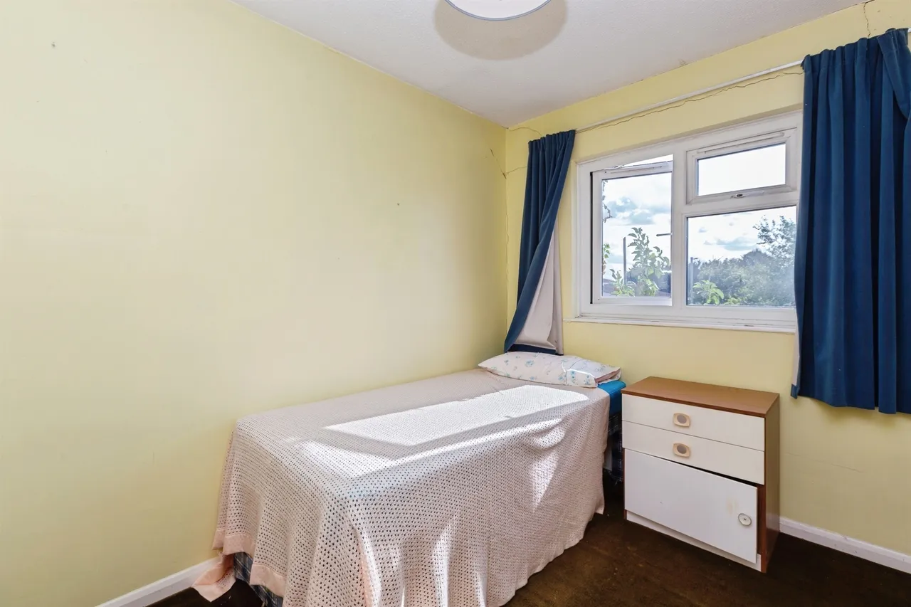 Bradenham Walk, Aylesbury, HP21, photo 7
