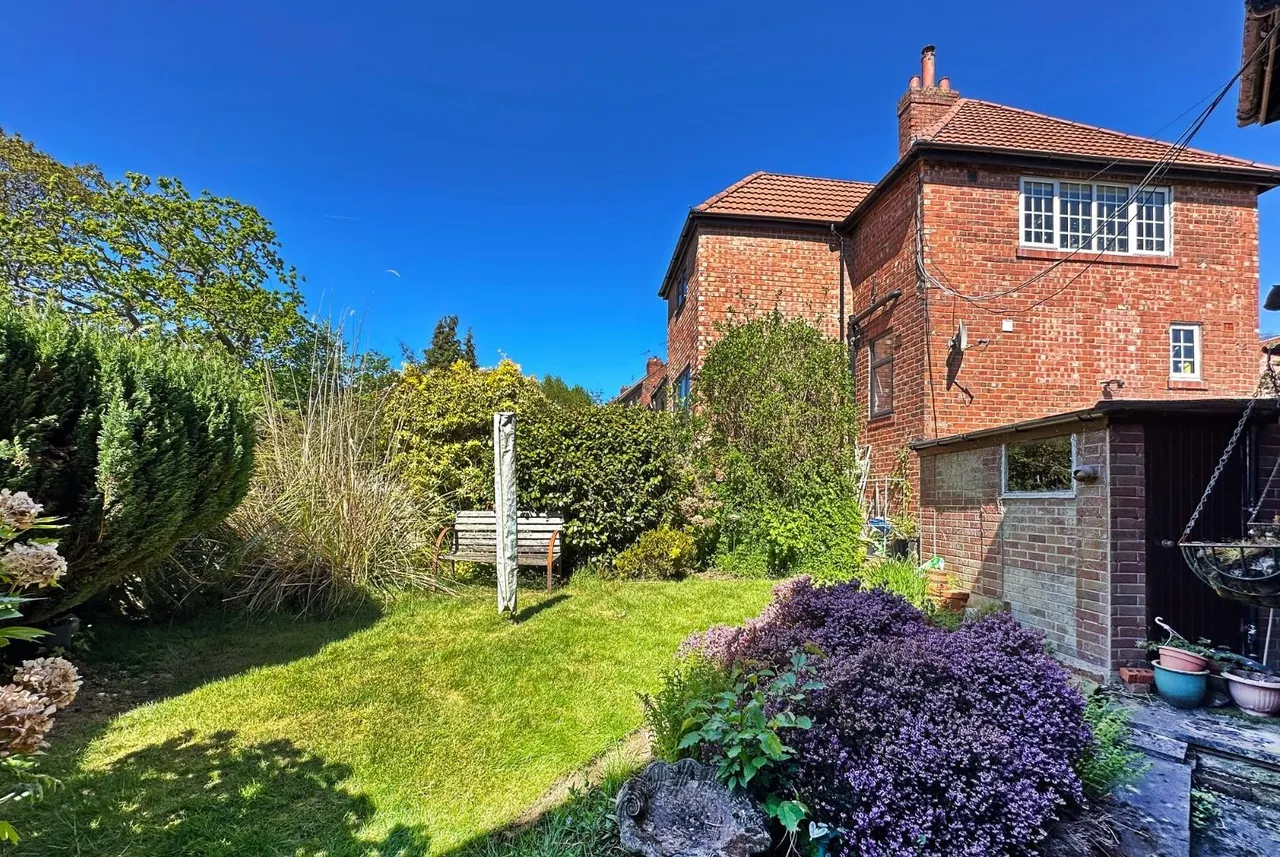 Tithebarn Road, Hale Barns, Cheshire WA15 0HW, photo 28