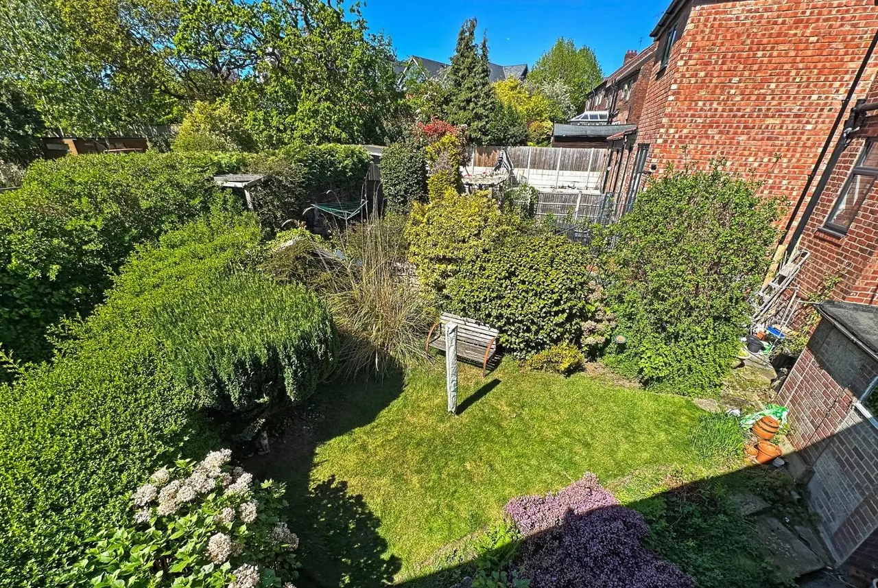 Tithebarn Road, Hale Barns, Cheshire WA15 0HW, photo 26
