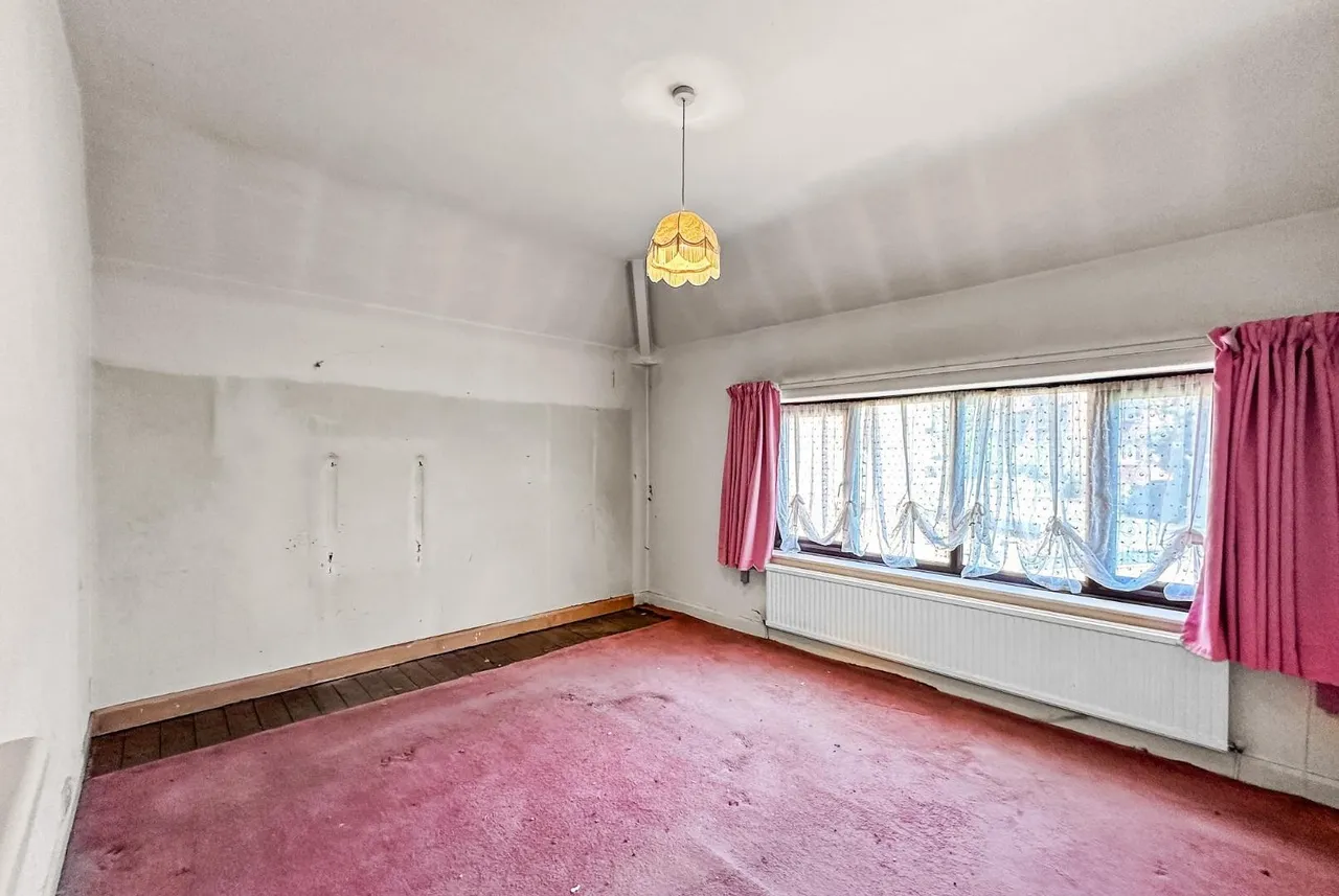 Tithebarn Road, Hale Barns, Cheshire WA15 0HW, photo 11