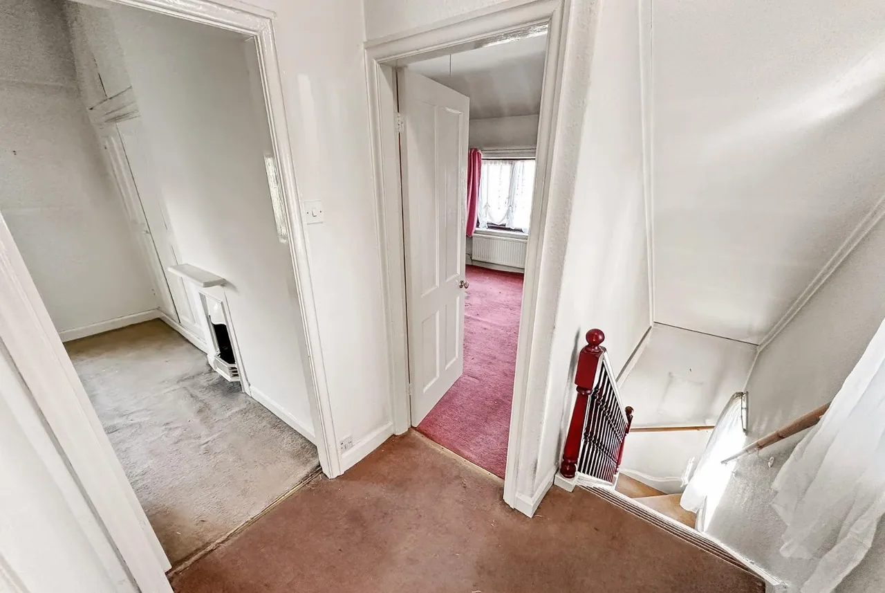 Tithebarn Road, Hale Barns, Cheshire WA15 0HW, photo 10