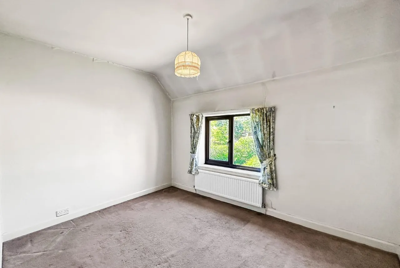Tithebarn Road, Hale Barns, Cheshire WA15 0HW, photo 14