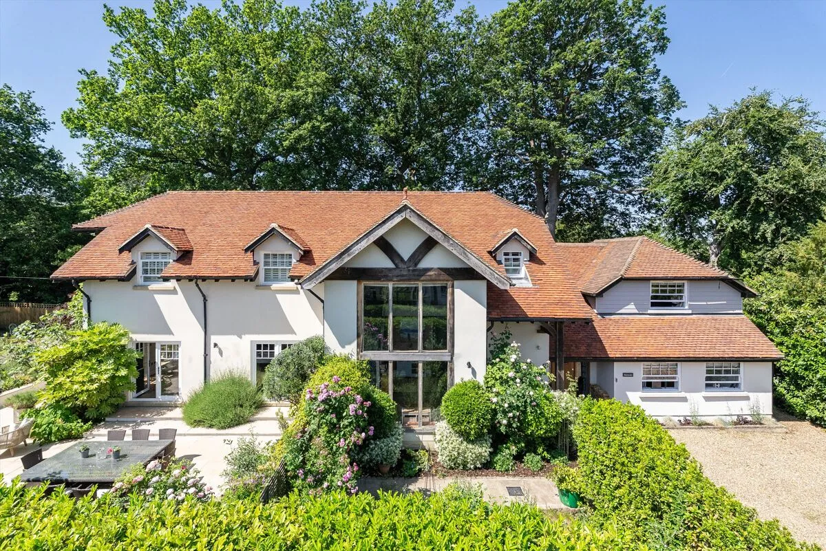 Heath View, East Horsley, KT24, photo 28