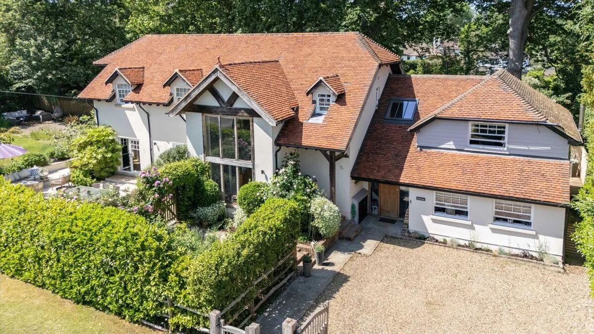 Heath View, East Horsley, KT24, photo 26