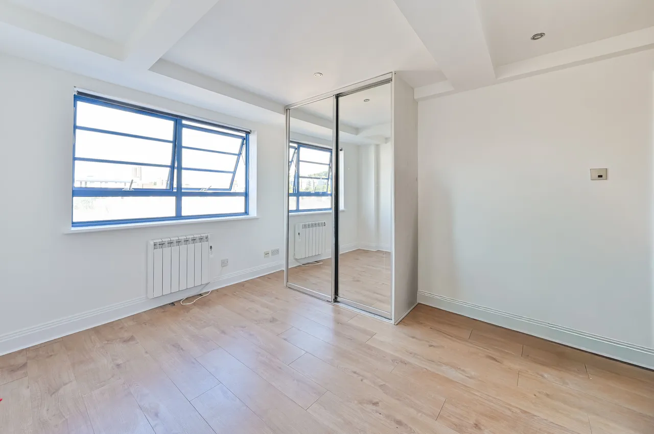 Flat 13, 135 Vanbrugh Hill, London, photo 7