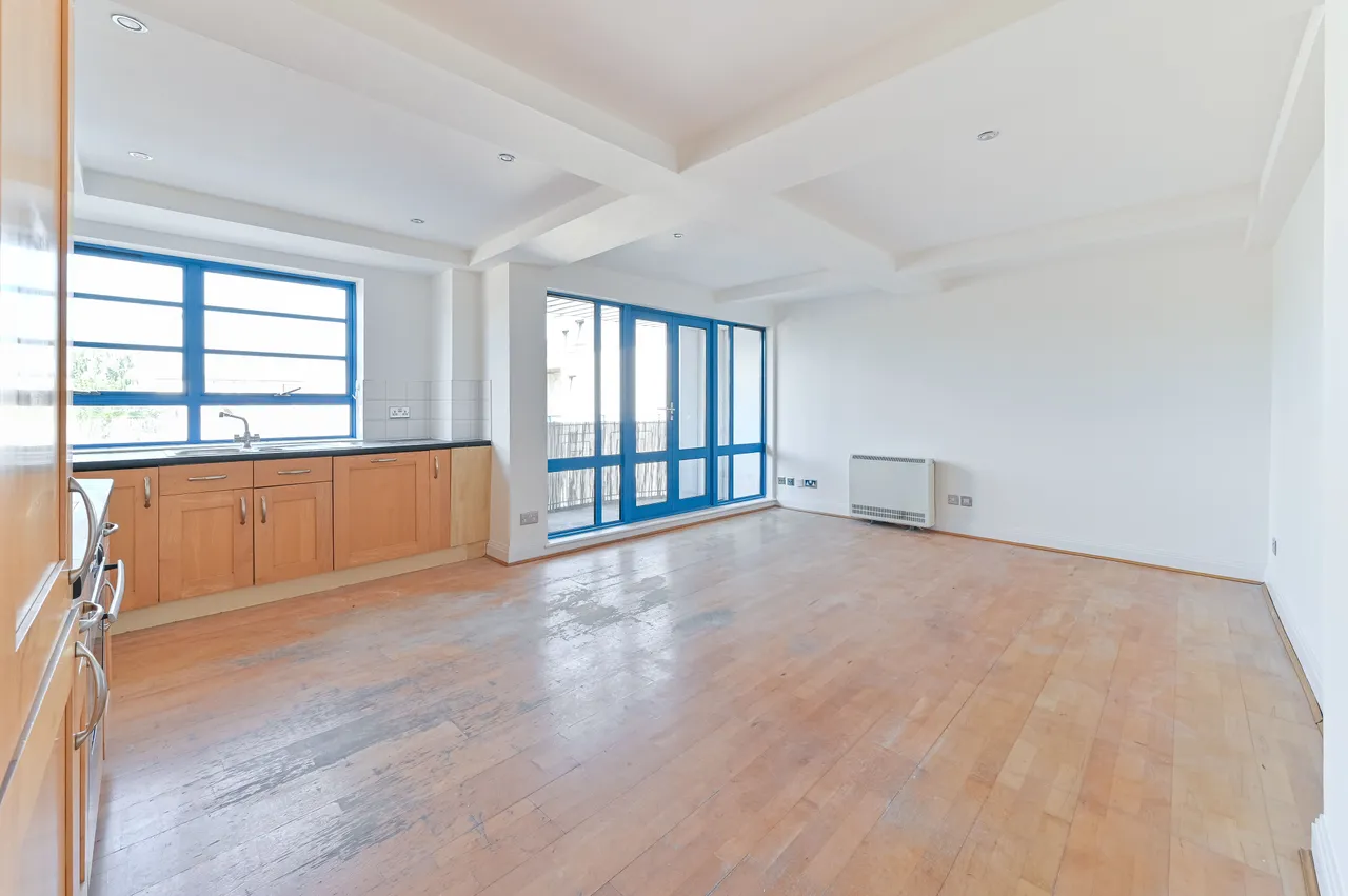Flat 13, 135 Vanbrugh Hill, London, photo 2