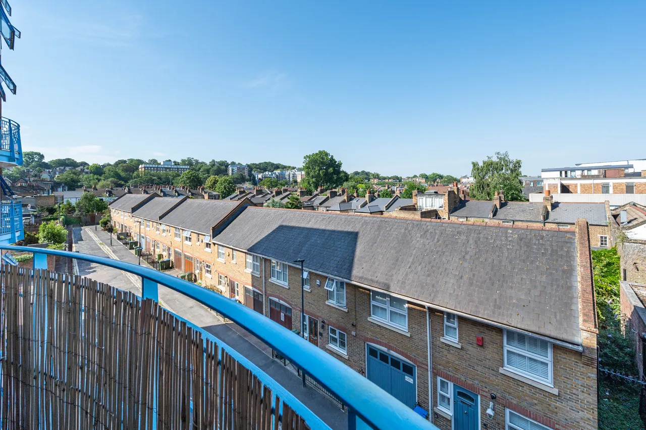 Flat 13, 135 Vanbrugh Hill, London, photo 4