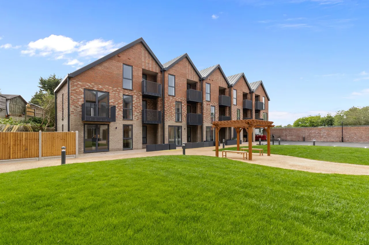 1 bed property for sale, Kingsfield Way, RH1