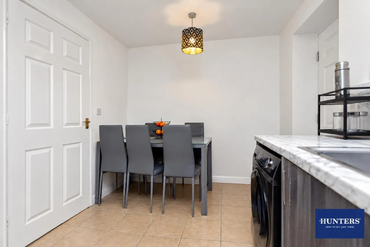 Thornroyd Drive, Bradford, BD4, photo 5