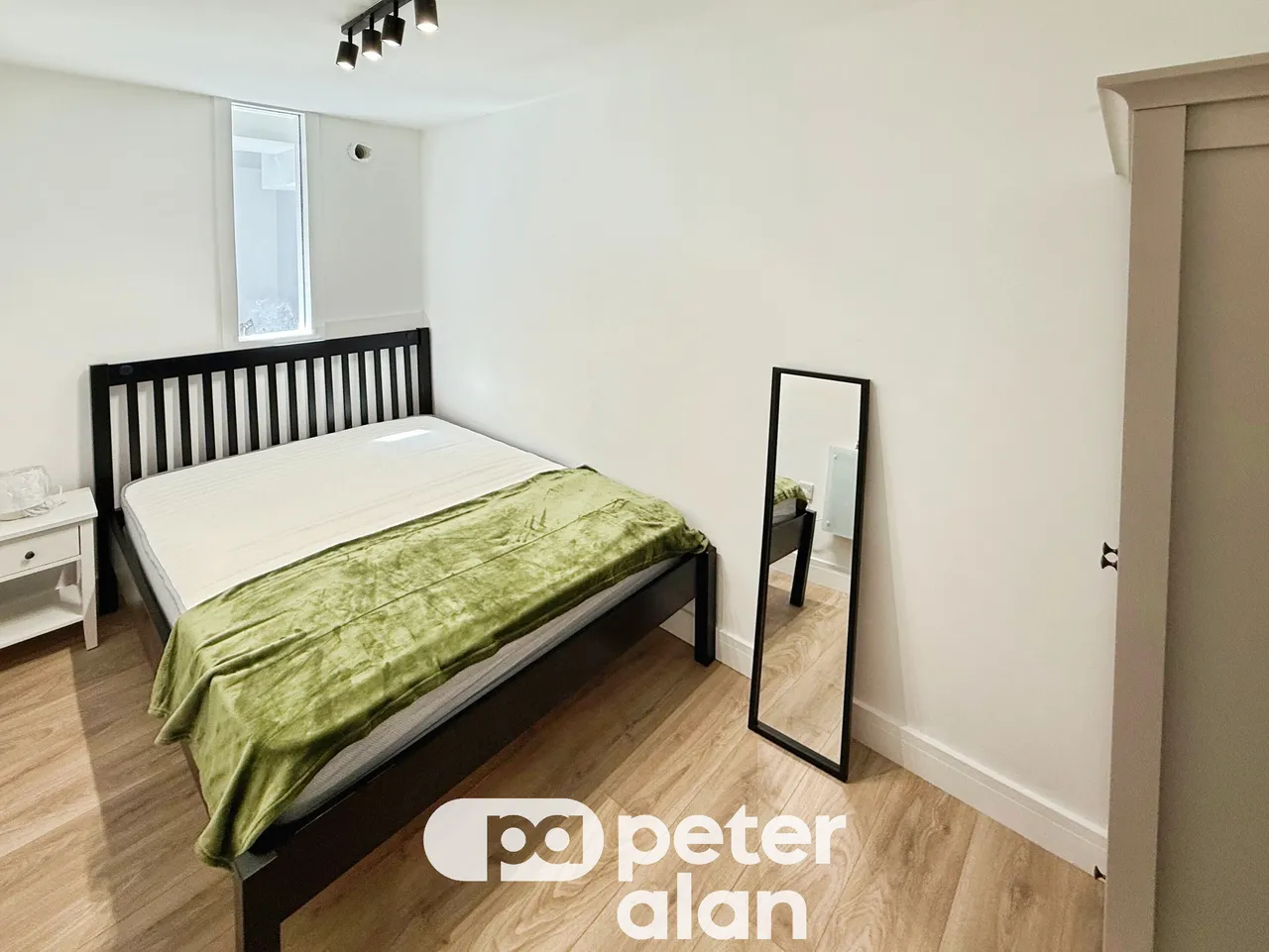 Crwys Road, Cardiff, CF24, photo 3