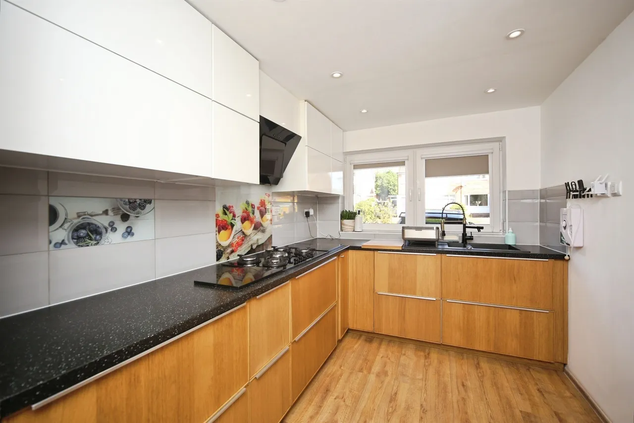 Jolyffe Park Road, Stratford-Upon-Avon, CV37, photo 4