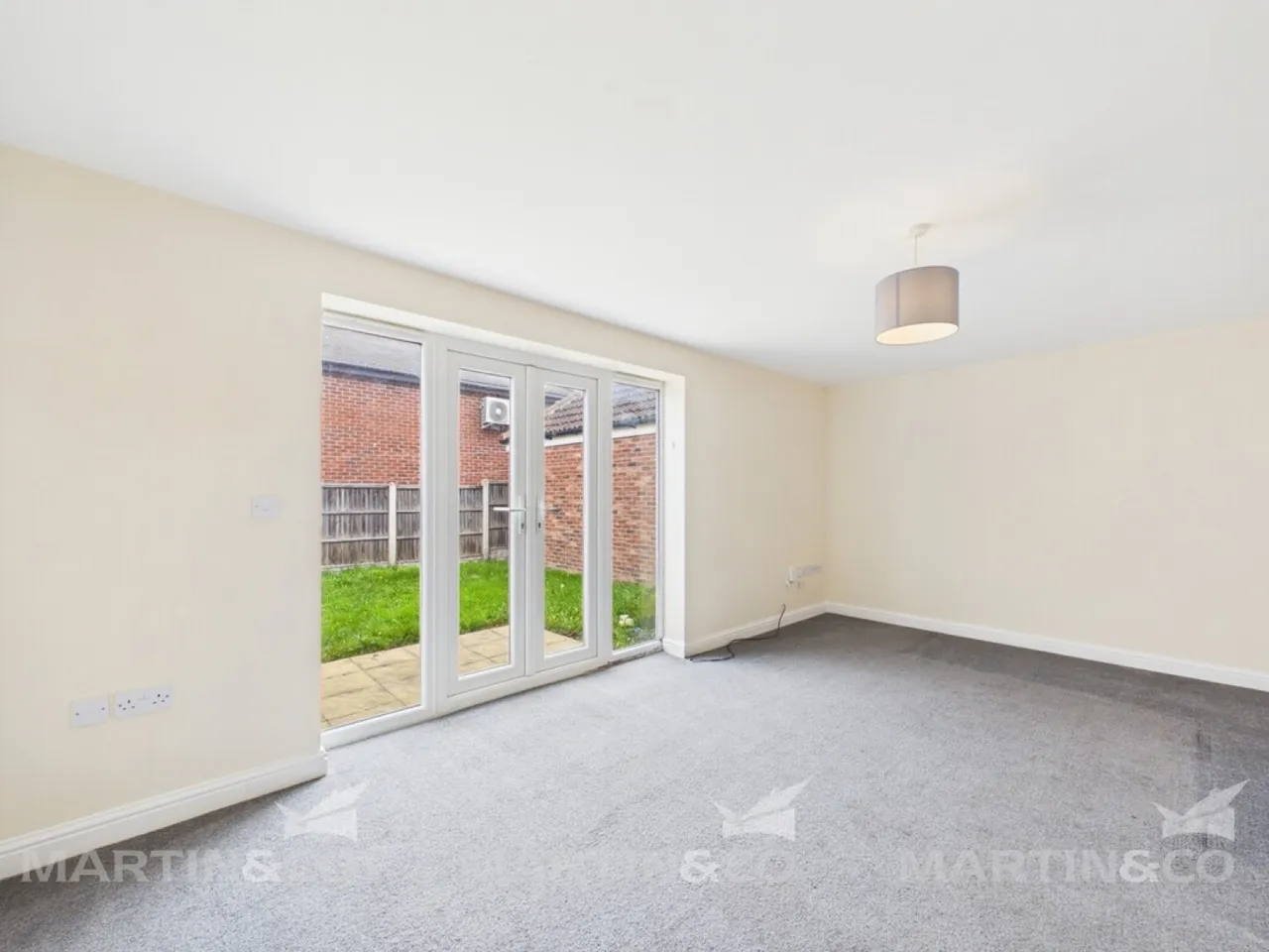 Mallard Court, Rossington, DN11, photo 4
