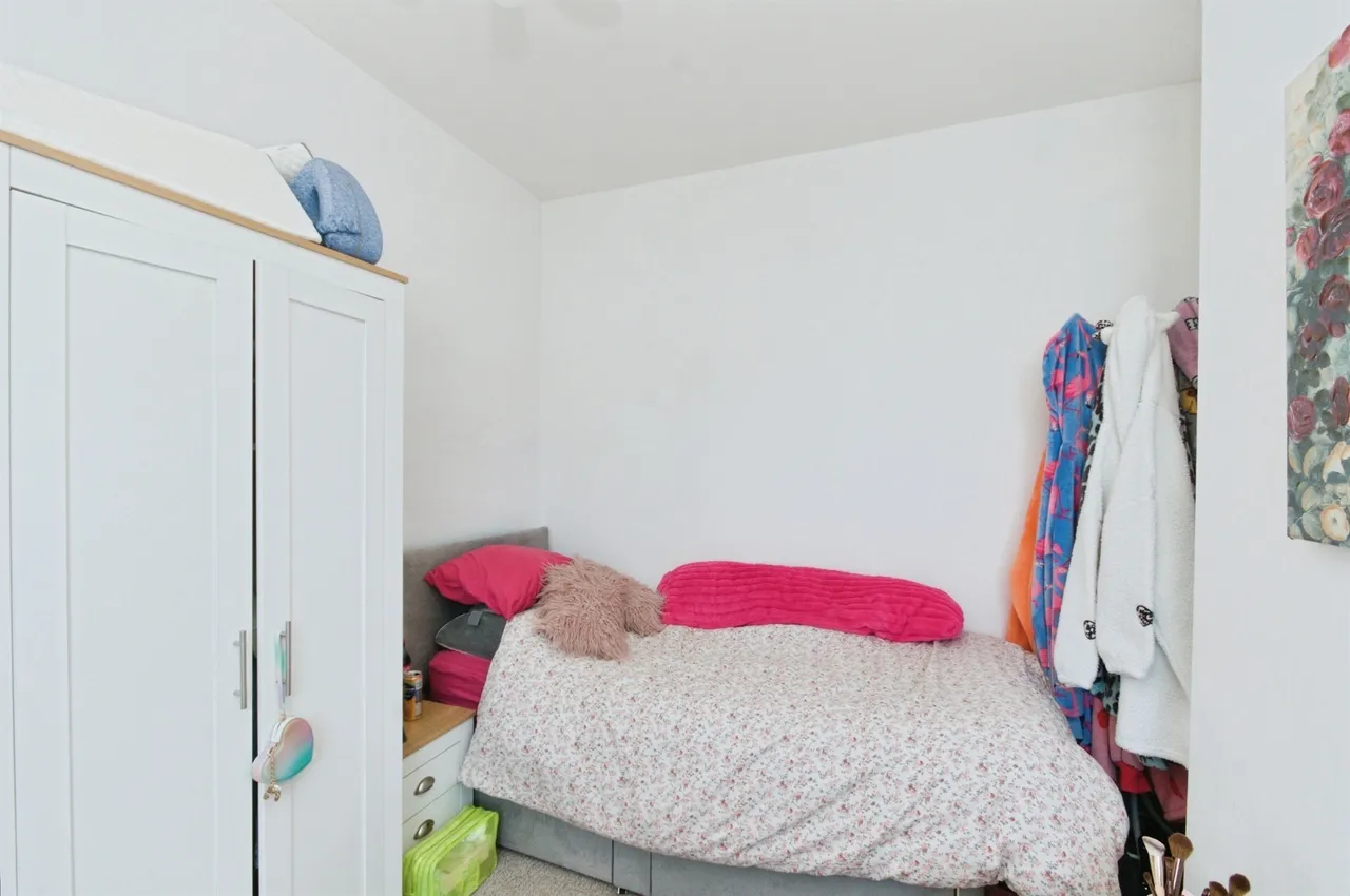 North Road, Bexhill-On-Sea, photo 12