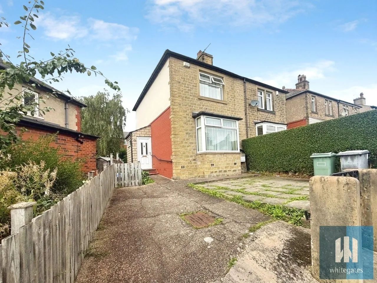 2 bed house to rent, Heatherfield Road, Marsh, HD1