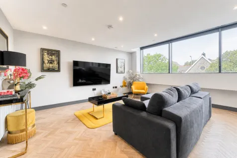 Flat 4, The Moorwell, Windsor Road, Penarth, Vale Of Glamorgan, photo 9