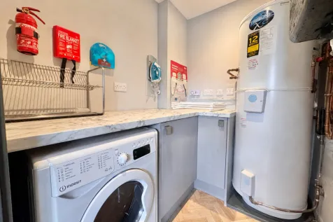 Flat 4, The Moorwell, Windsor Road, Penarth, Vale Of Glamorgan, photo 15