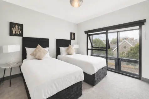 Flat 4, The Moorwell, Windsor Road, Penarth, Vale Of Glamorgan, photo 18