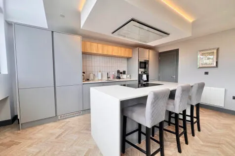 Flat 4, The Moorwell, Windsor Road, Penarth, Vale Of Glamorgan, photo 12