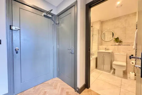 Flat 4, The Moorwell, Windsor Road, Penarth, Vale Of Glamorgan, photo 6