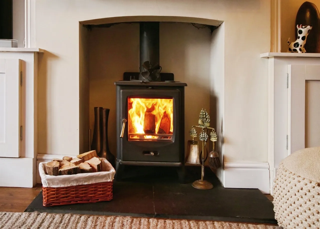 The Square, Sheriff Hutton, YO60, photo 4