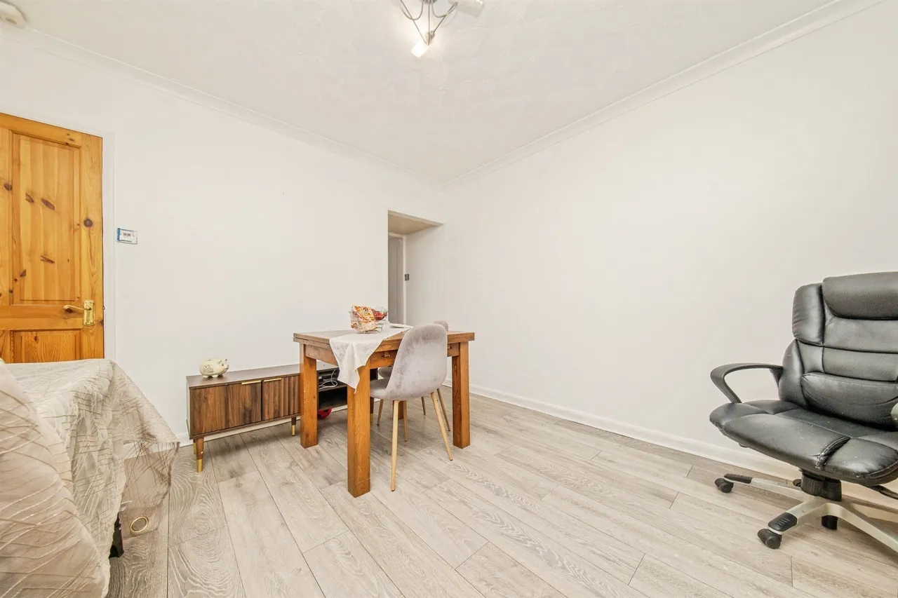 Coronation Road, Ipswich, IP4, photo 6