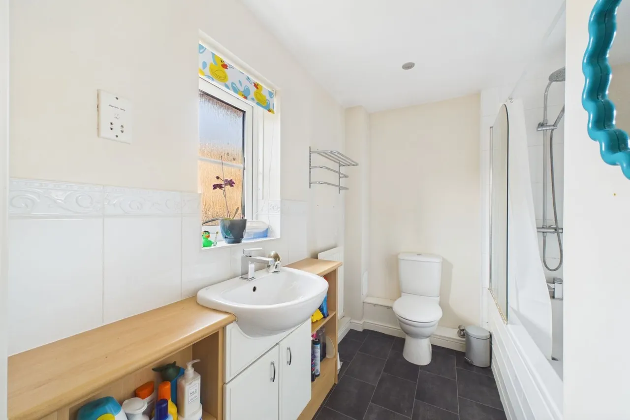 Draper Way, Leighton Buzzard, LU7, photo 8