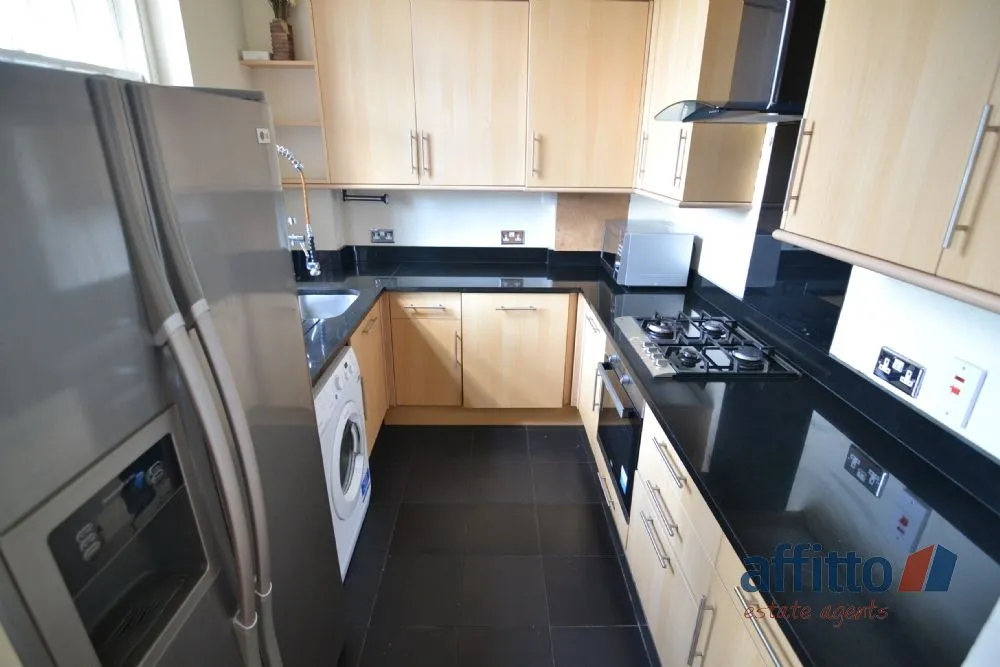 Osterley Gardens, Chevy Road, Hanwell, Hanwell, UB2 4UW, photo 6