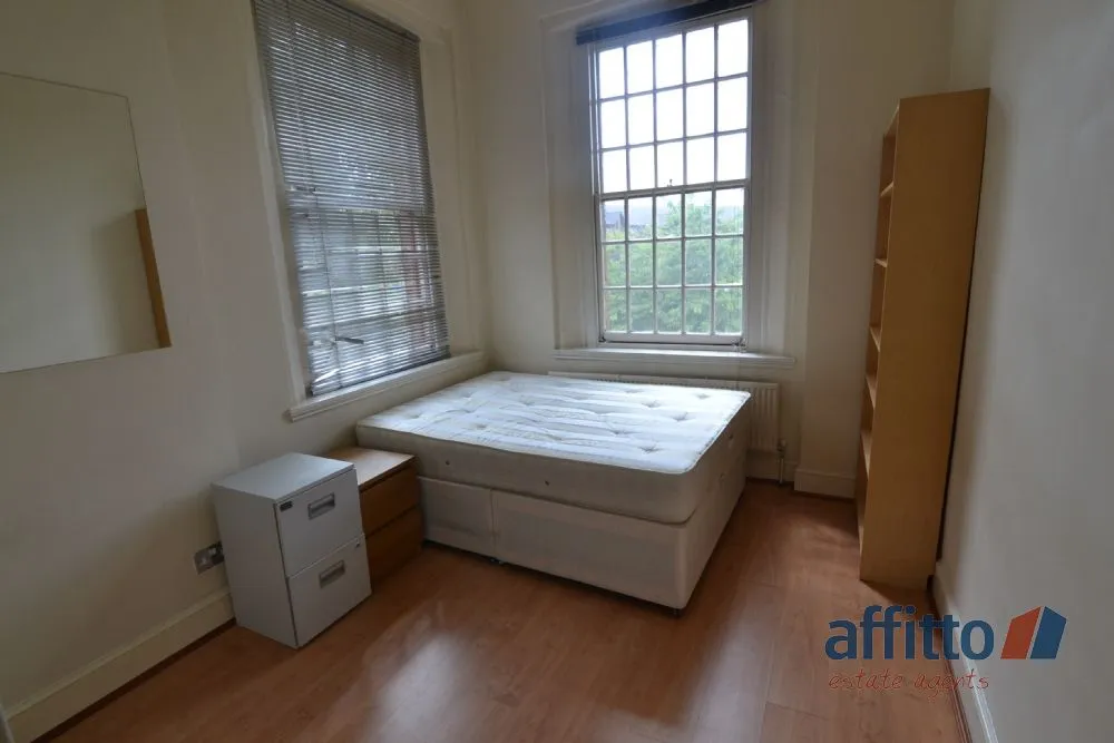 Osterley Gardens, Chevy Road, Hanwell, Hanwell, UB2 4UW, photo 8
