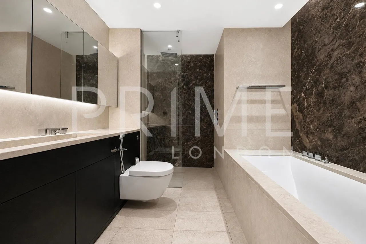The Tower, One St George Wharf, SW8, photo 9