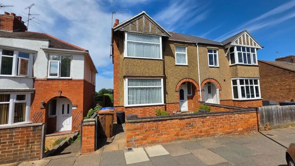 3 bed house for sale, Rothersthorpe Road, Northampton