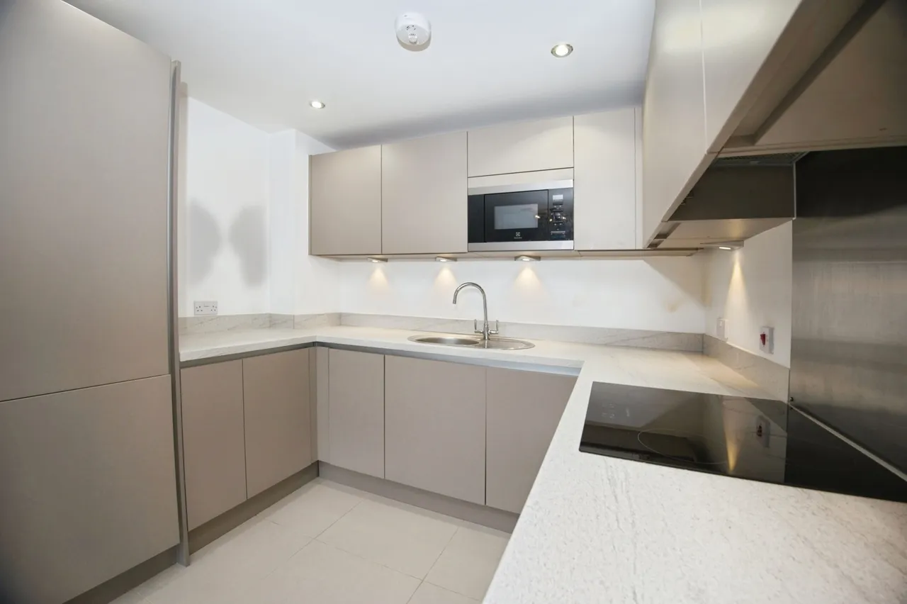 Douglas House, Ferry Court, Cardiff, CF11, photo 7
