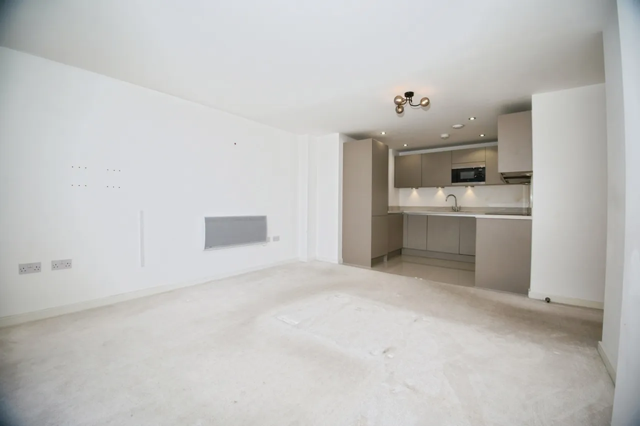 Douglas House, Ferry Court, Cardiff, CF11, photo 4