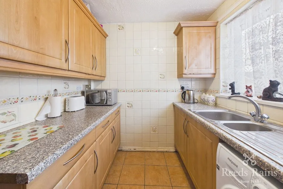 Willow Court, Castleford, West Yorkshire, WF10, photo 5