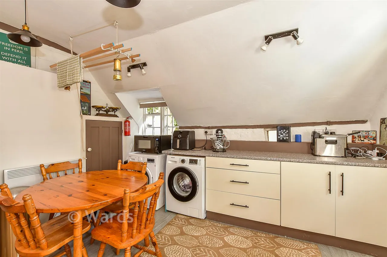 Station Road, Lydd, TN29, photo 14