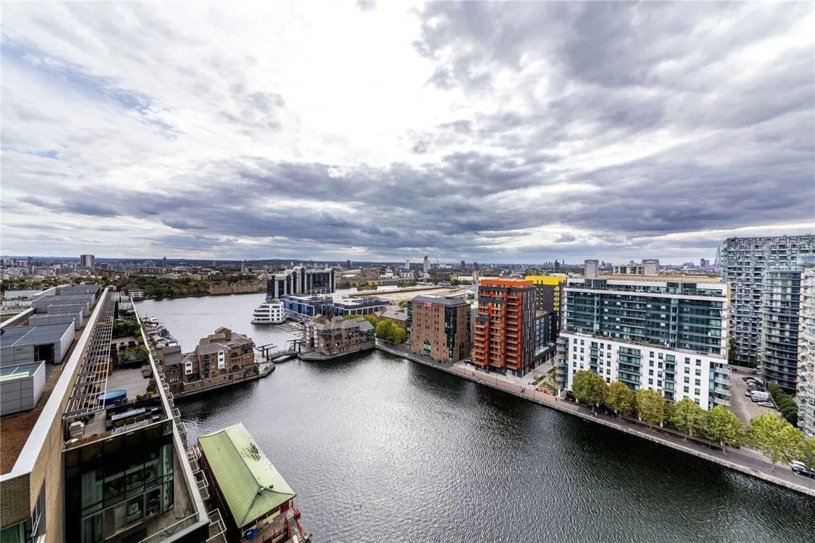 Arena Tower, London, photo 13