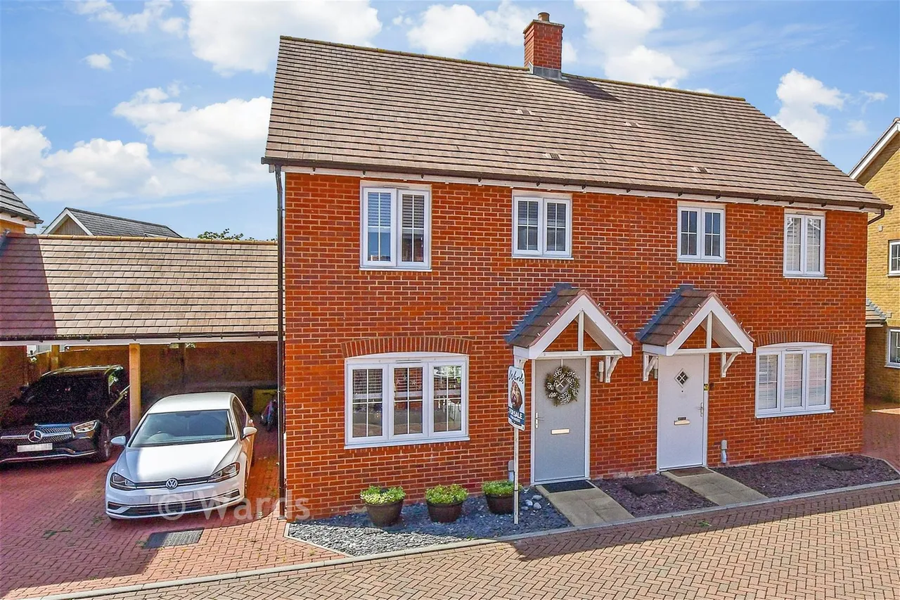 3 bed house for sale, Tyler Road, Staplehurst, TN12