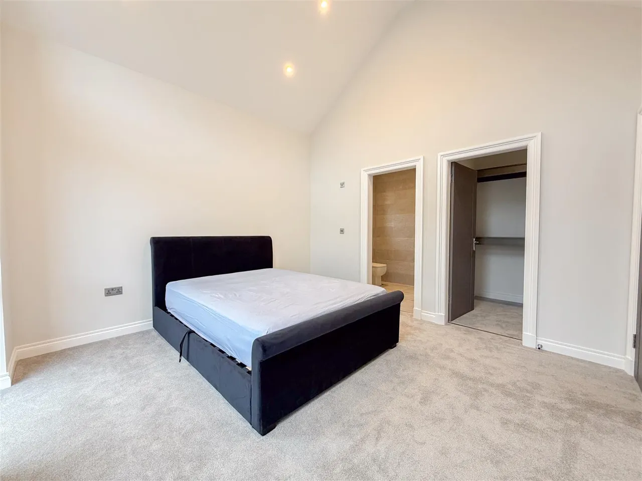 Brocketsbrae Road, Lesmahagow, Lanark, ML11 9PT, photo 5