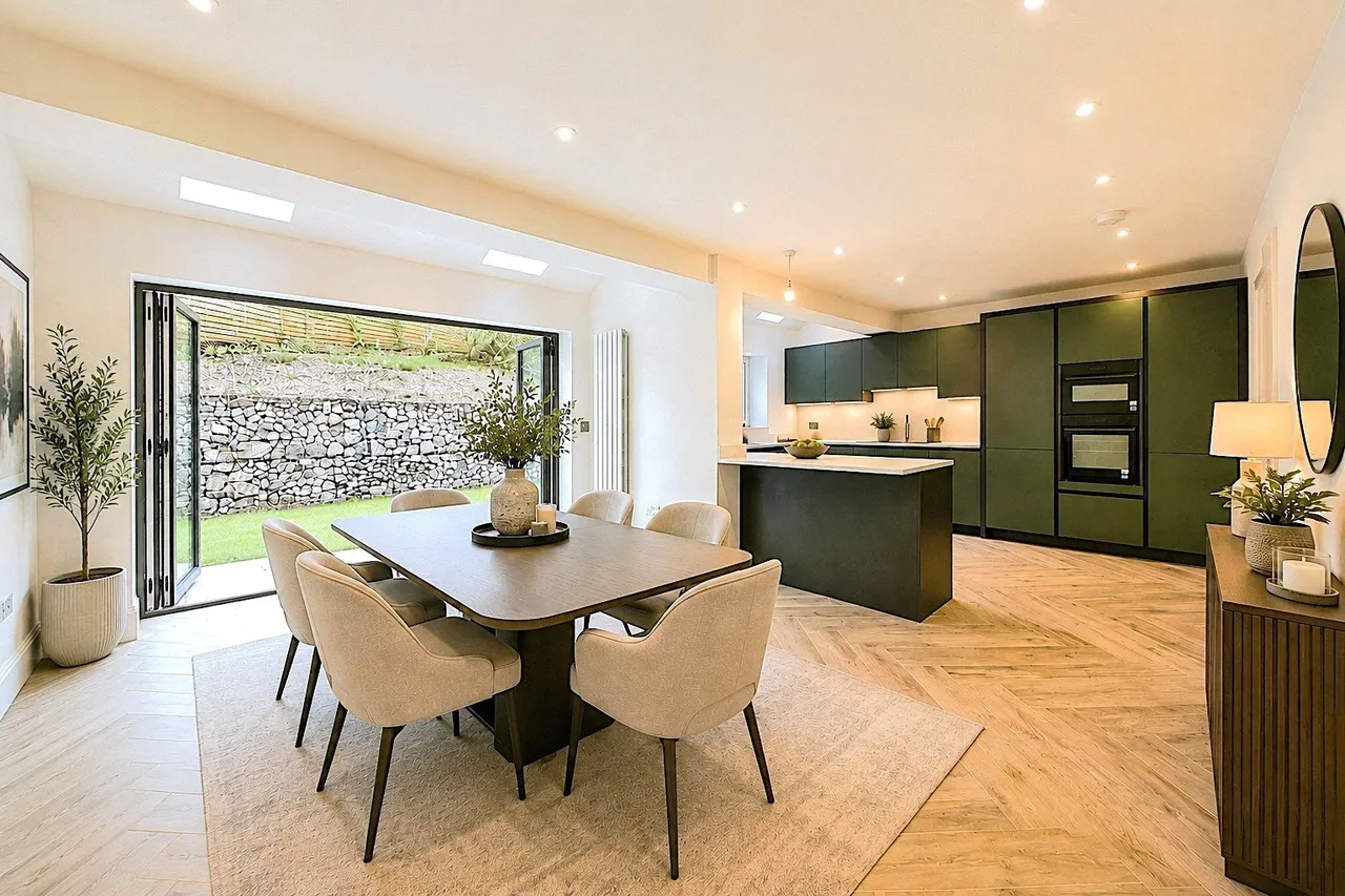Worsley Road, Worsley, M28, photo 2