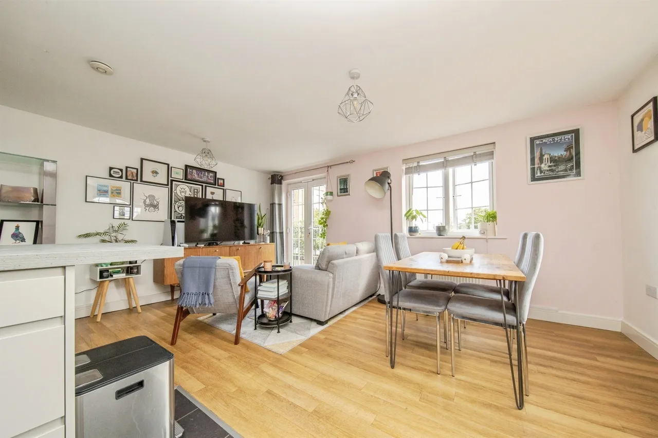 Apprentice Drive, Braiswick Park, COLCHESTER, photo 8