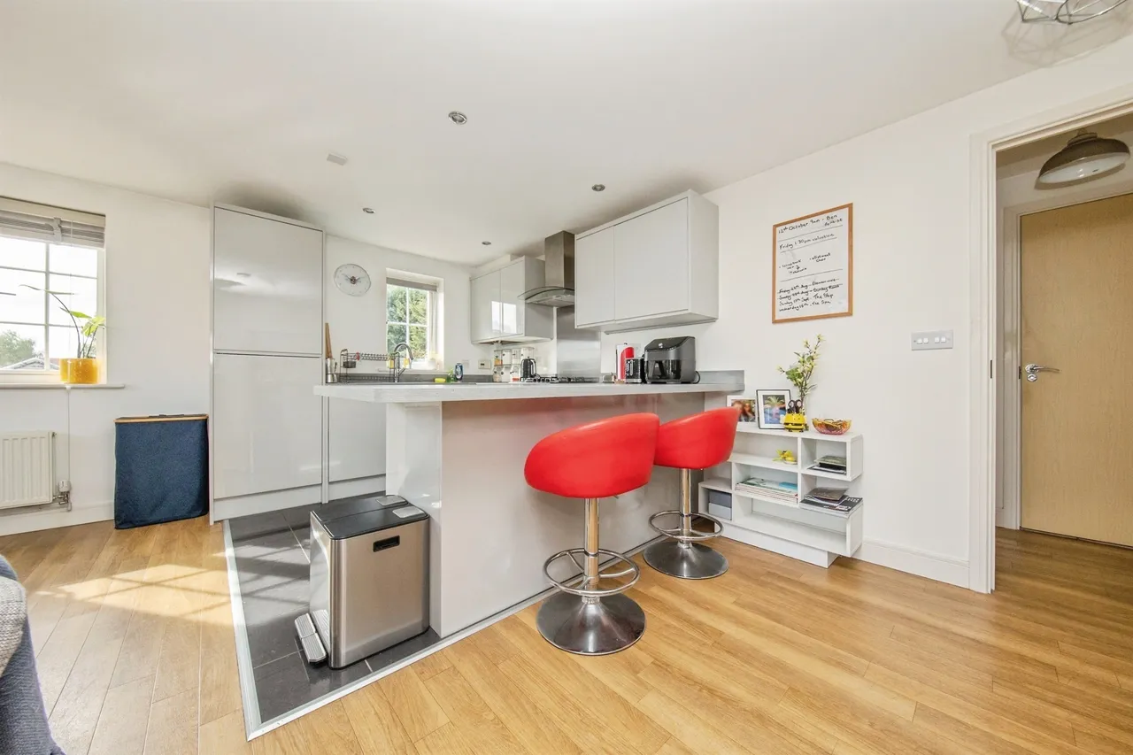 Apprentice Drive, Braiswick Park, COLCHESTER, photo 6
