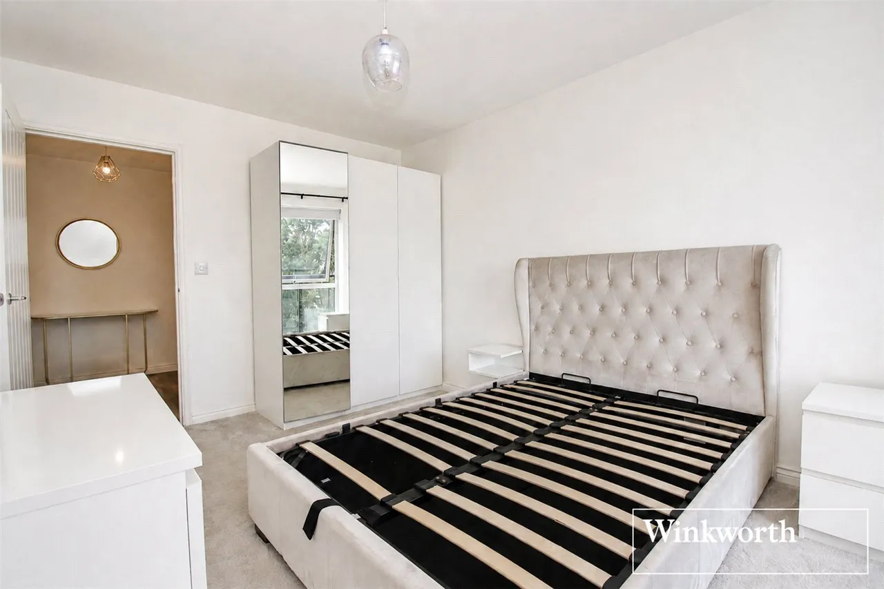 Todd Close, Borehamwood, Hertfordshire, WD6, photo 4