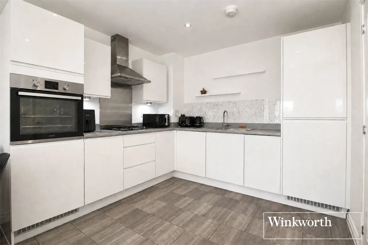 Todd Close, Borehamwood, Hertfordshire, WD6, photo 3