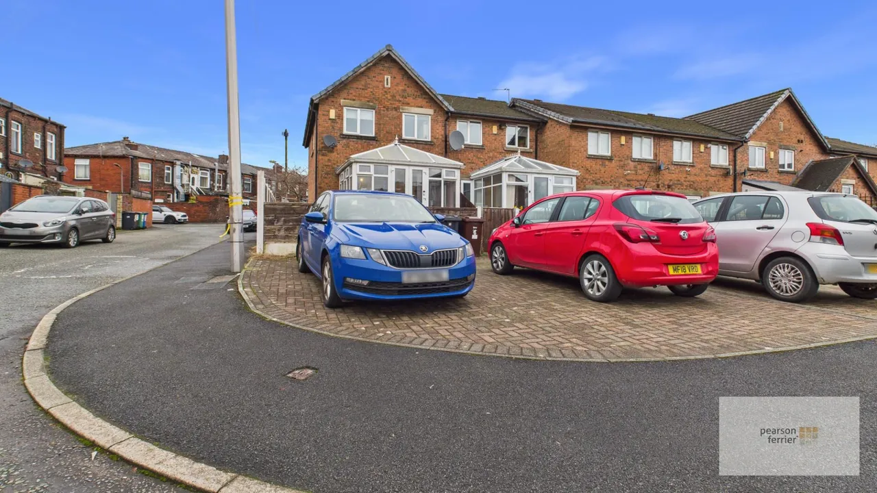Clarence Close, Bury, BL9 6HE, photo 16