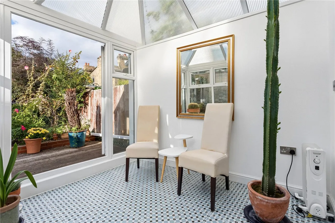 Ashenden Road, London, E5, photo 8