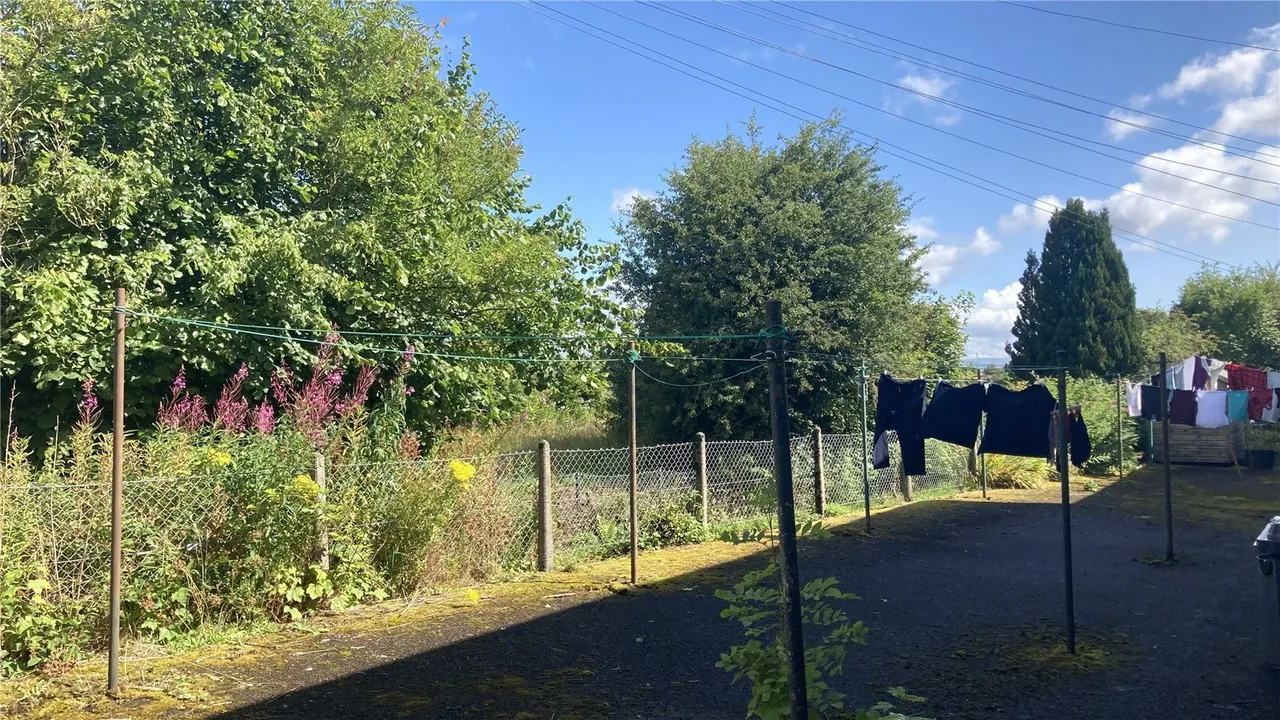 Church Road, Bridge of Weir, PA11, photo 12