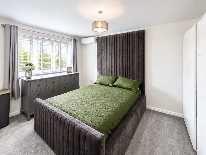 Nesfield Drive, Shipley, Derbyshire, DE75, photo 4