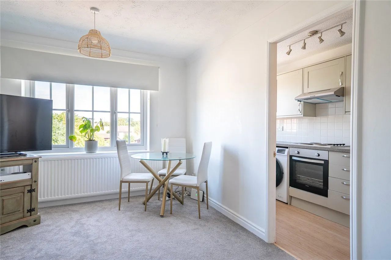 Lyndon Road, Bramham, LS23, photo 9