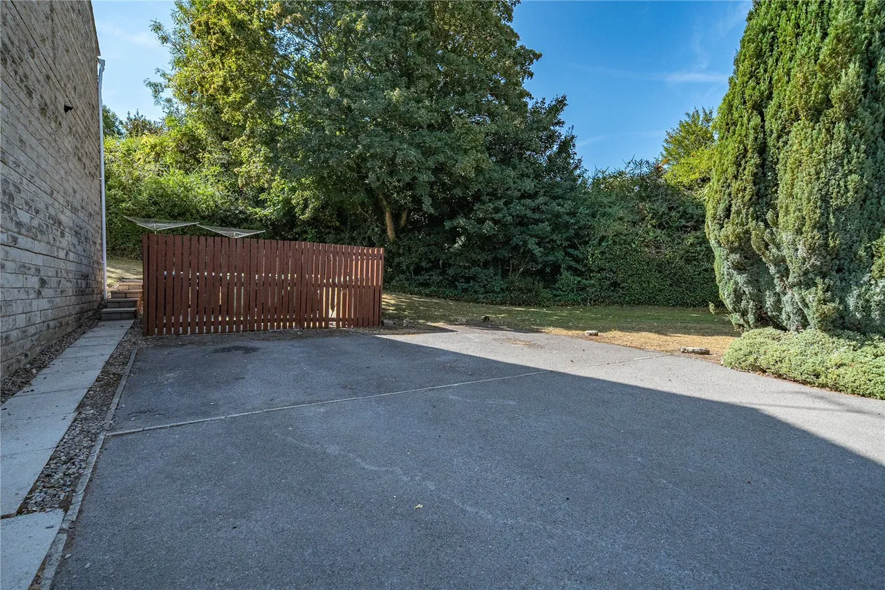 Lyndon Road, Bramham, LS23, photo 12
